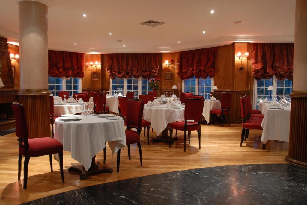Le Palais Des Cerisiers Hotel Azru Kültér fotó