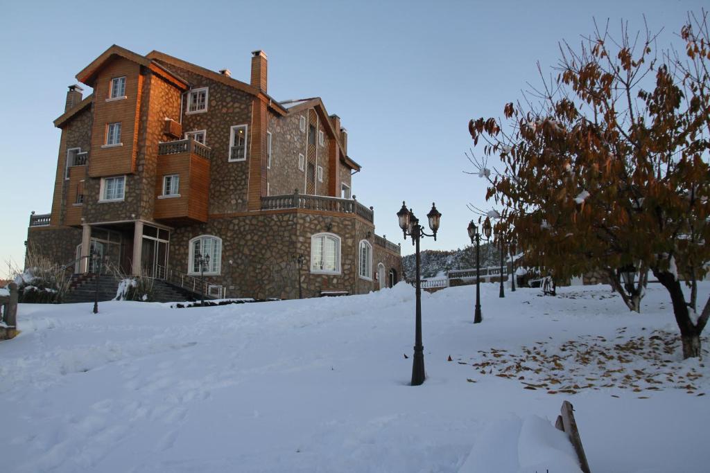 Le Palais Des Cerisiers Hotel Azru Kültér fotó