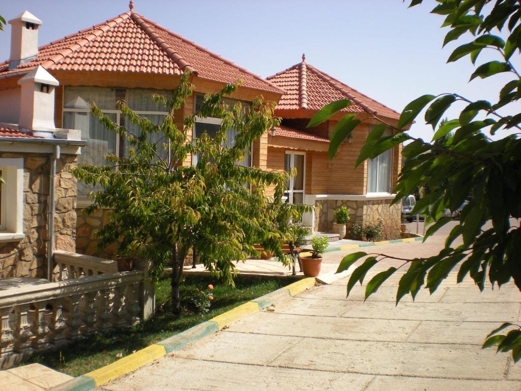 Le Palais Des Cerisiers Hotel Azru Kültér fotó